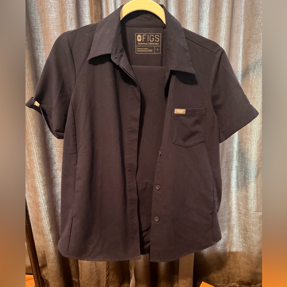 Figs Navy Short-Sleeve Button-Front Scrub Top
